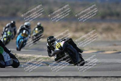 media/Oct-05-2025-CVMA (Sun) [[beeef4f201]]/Race 3-Amateur Supersport Middleweight/